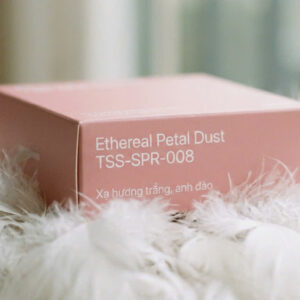 Alternative view of Petal Dust
